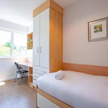 90 - 4bed Townhouse By Shortstays - Ideal Group Nyaraló