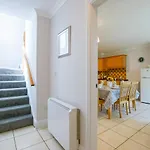 90 - 4Bed Townhouse By Shortstays - Ideal Group Stay Голуэй