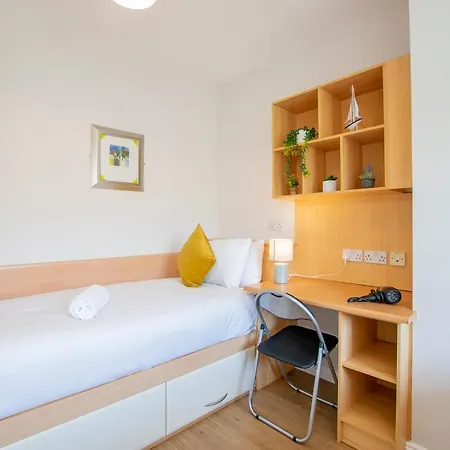 67 - The Townhouse By Shortstays * Galway