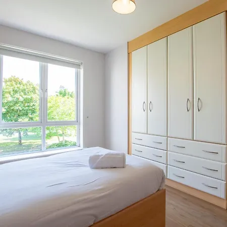 Holiday home 67 - The Townhouse By Shortstays Galway