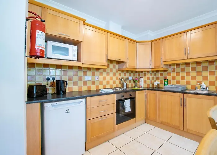 67 - The Townhouse By Shortstays Galway