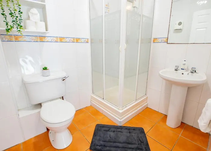 67 - The Townhouse By Shortstays Semesterbostad