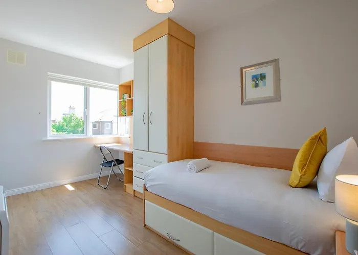 67 - The Townhouse By Shortstays Semesterbostad Galway