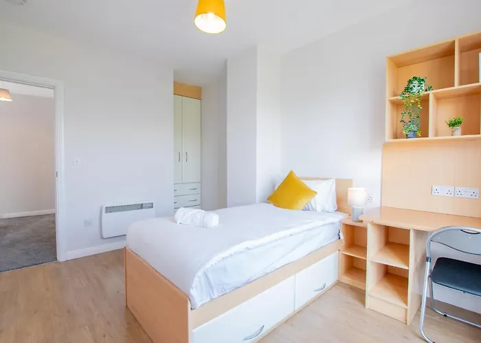 67 - The Townhouse By Shortstays Semesterbostad *