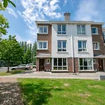 Casa vacanze 67 - The Townhouse By Shortstays Galway